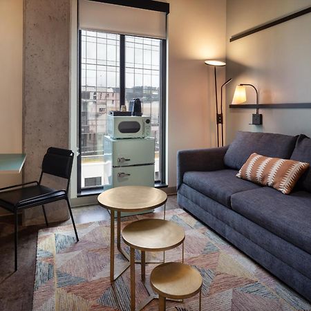 Hotel Moxy Portland Downtown Zewnętrze zdjęcie