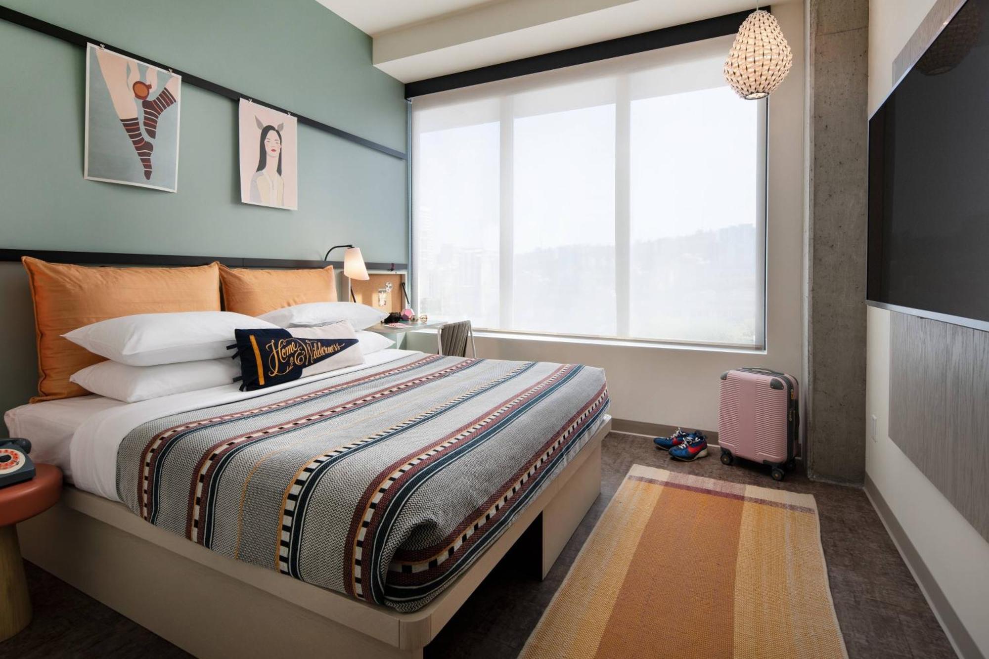 Hotel Moxy Portland Downtown Zewnętrze zdjęcie