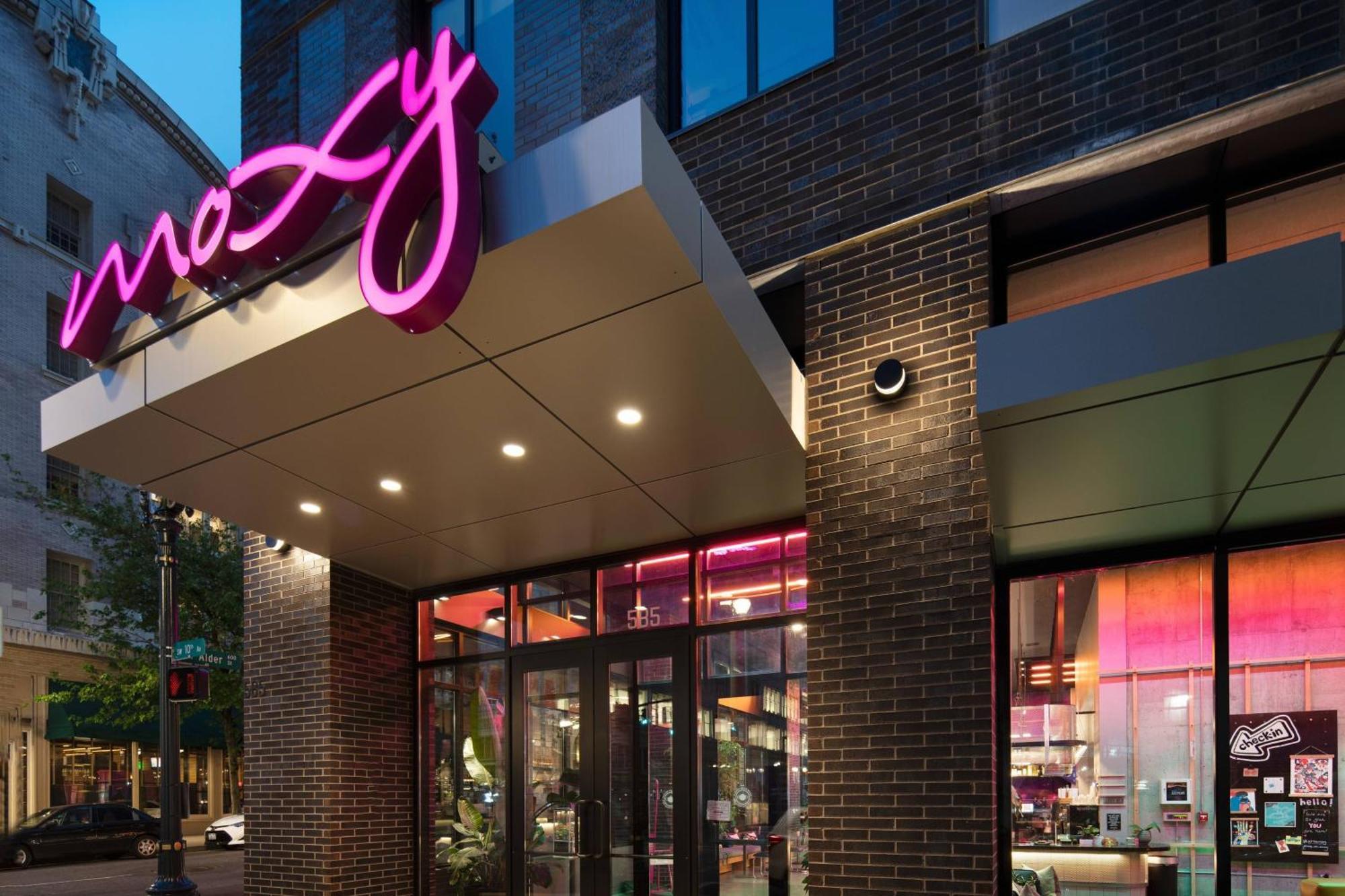 Hotel Moxy Portland Downtown Zewnętrze zdjęcie